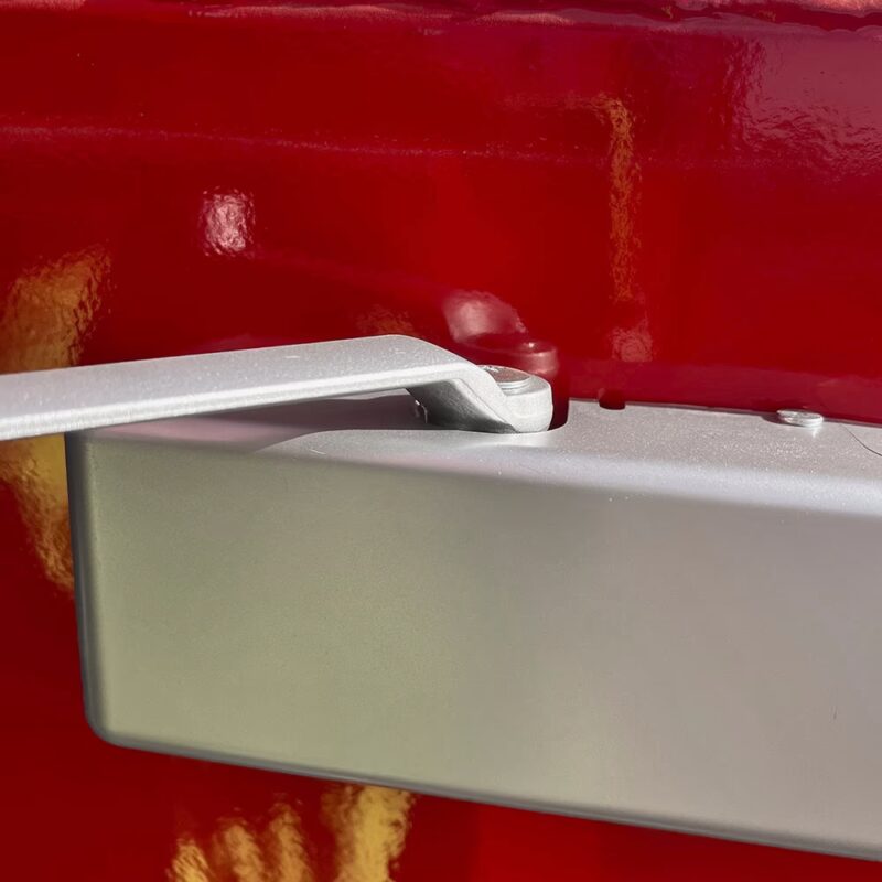 door closer (brb)